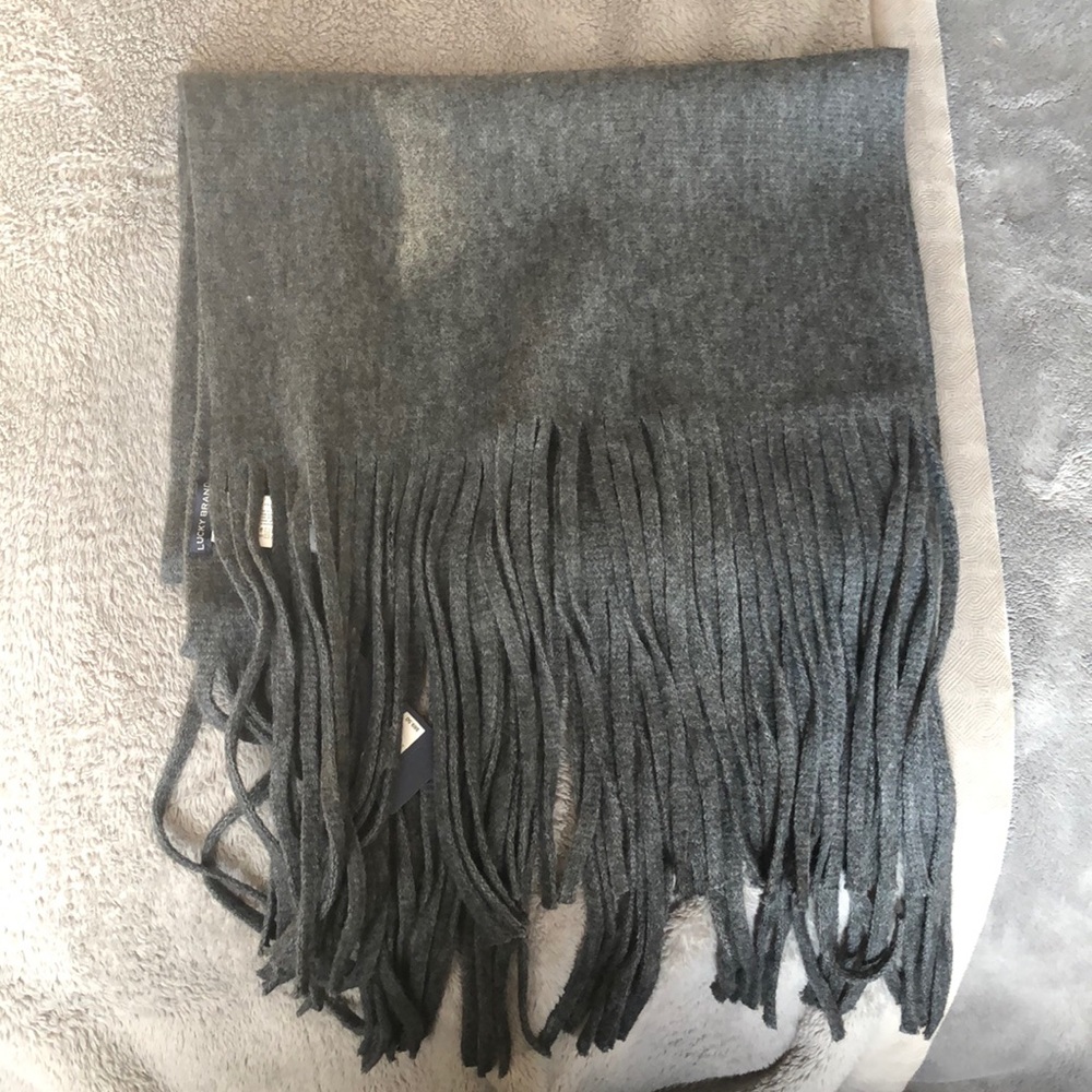 Scarf